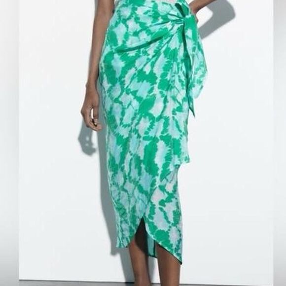 Zara Green and white tie dye print sarong wrap knotted skirt - Picture 2 of 4